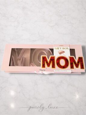 Pink 'MOM' Gift Box Set - Pink